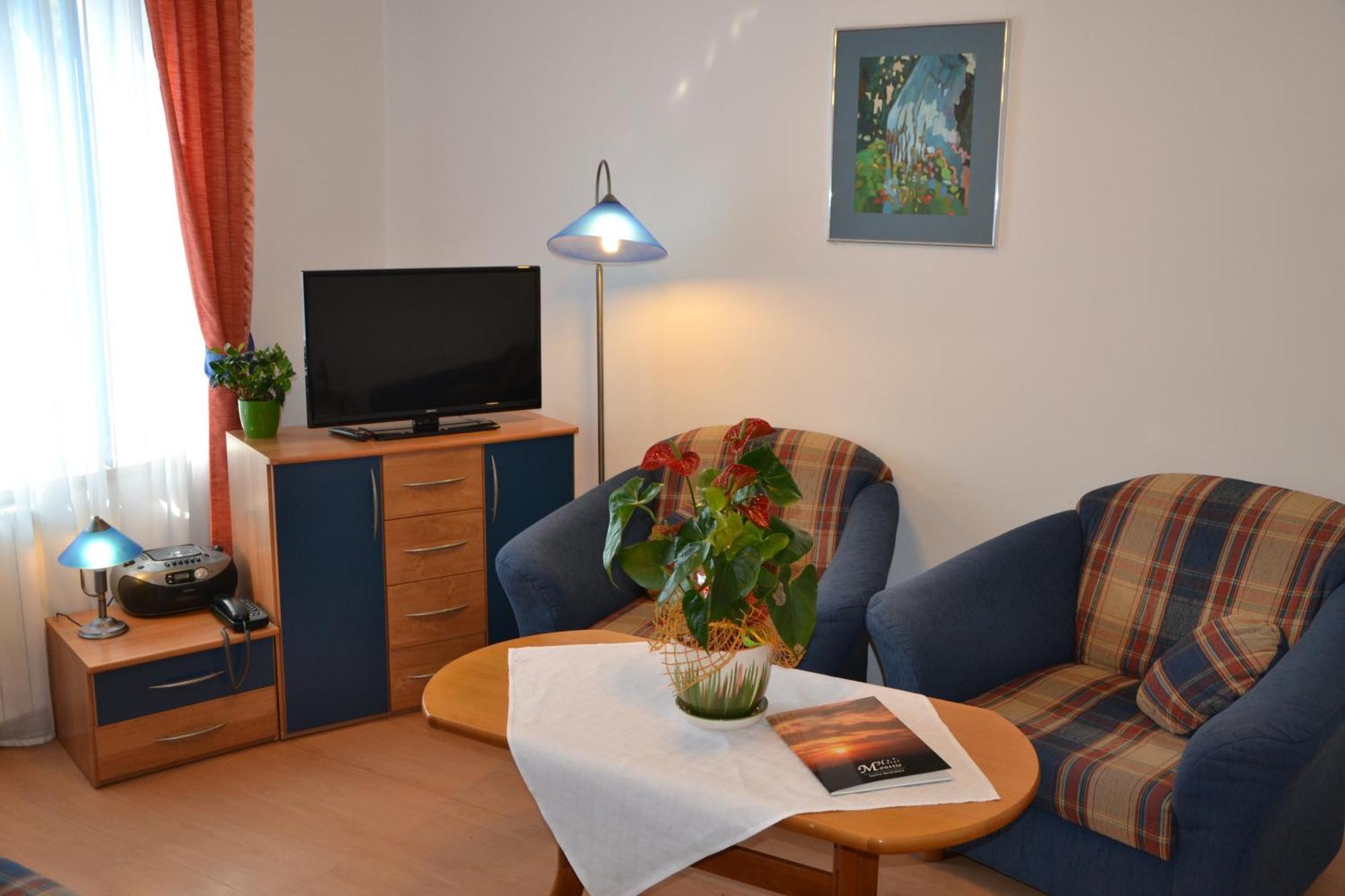 Hotel Monttis Sucha Beskidzka Zimmer foto